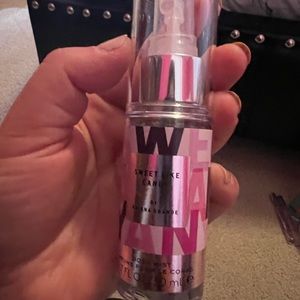 Ari sweet like candy spray